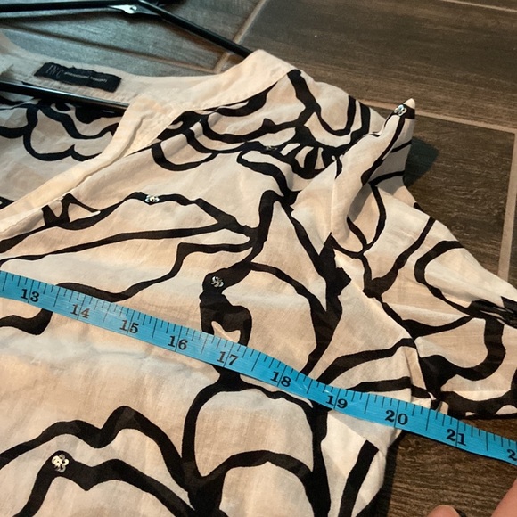 INC long sleeve bell tunic or coverup- M - Picture 5 of 6